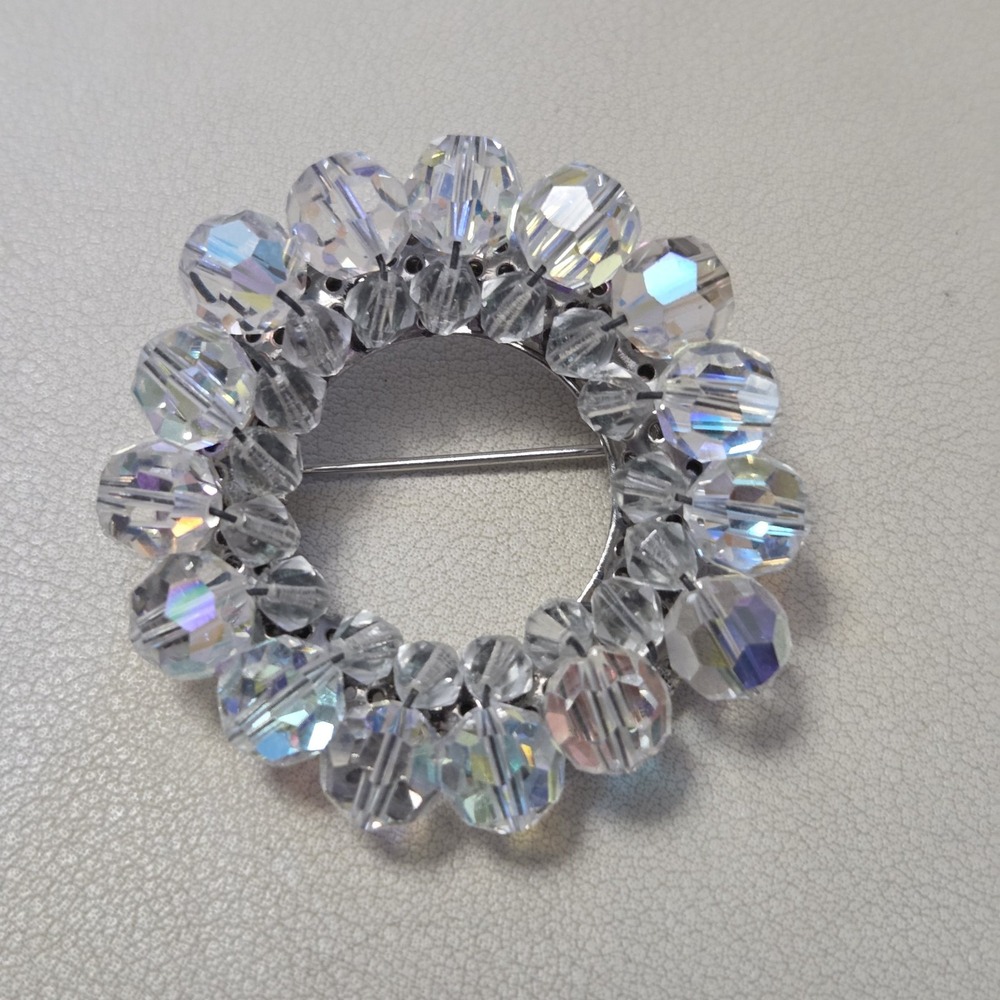 Vintage Unsigned AB Aurora Borealis Wire Bead Beaded Wreath Brooch Pin